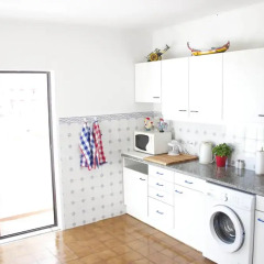 Rich & Poor Hostel Albufeira в номере фото 2