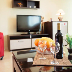 Отель Bright House 3* Улучшенные апартаменты с различными типами кроватей фото 12