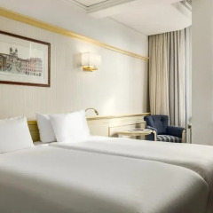 Отель NH Collection Amsterdam Flower Market 4* Стандартный номер