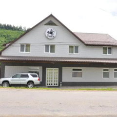 Strelec Hotel Complex парковка
