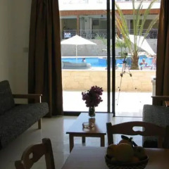 Апартаменты Pagona Holiday Apartments комната для гостей фото 5