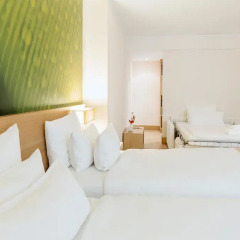 Отель NH Collection Berlin Mitte Am Checkpoint Charlie 4* Люкс с разными типами кроватей фото 16