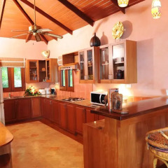 Отель Sandalwood Luxury Villas 5* Люкс с различными типами кроватей фото 6
