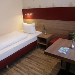 Alexander Business Hotel Hannover City 3* Стандартный номер с различными типами кроватей фото 8
