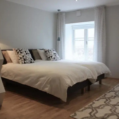 Апартаменты Corner of Kotzebue apartments комната для гостей фото 3