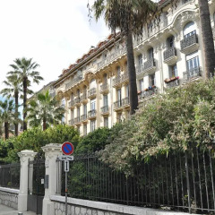 Апартаменты Apartment Avenue des Fleurs Улучшенные апартаменты с различными типами кроватей фото 9