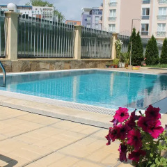 Отель Aqua Blue Apartments Болгария, Солнечный берег - отзывы, цены и фото номеров - забронировать отель Aqua Blue Apartments онлайн бассейн фото 2