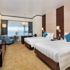 Wyndham Legend Halong Hotel 4* Улучшенный номер с различными типами кроватей фото 2