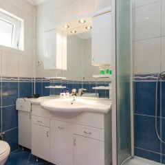 Отель Cherry Pick Apartments Сербия, Белград - отзывы, цены и фото номеров - забронировать отель Cherry Pick Apartments онлайн ванная фото 2