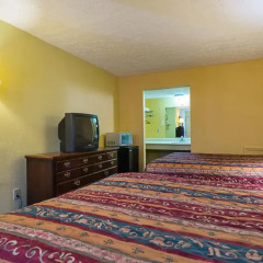 Отель Knights Inn Columbus 2* Номер Делюкс с различными типами кроватей фото 4