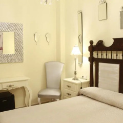 Отель Hostal Flor De Lis- Lojo Испания, Кониль-де-ла-Фронтера - отзывы, цены и фото номеров - забронировать отель Hostal Flor De Lis- Lojo онлайн спа