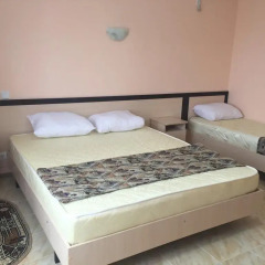 Гостиница Guest House Briz в Анапе отзывы, цены и фото номеров - забронировать гостиницу Guest House Briz онлайн Анапа комната для гостей фото 5