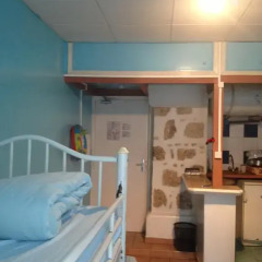 Отель Faubourg Montmartre Guest House 2* Кровать в общем номере фото 7