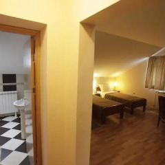Отель Rooms Konak Mikan 2* Стандартный номер с различными типами кроватей фото 16