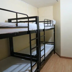 Red Lips Hostel Кровать в общем номере фото 13