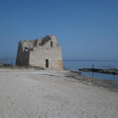 Отель Rinalda Holiday Home Лечче пляж