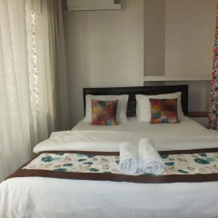 Отель Taksim 9 Suites Апартаменты с различными типами кроватей фото 25