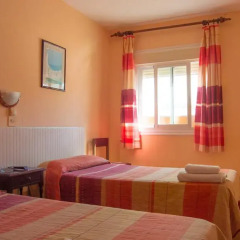 Отель Hostal Horizonte Ес-Кастель детские мероприятия фото 2