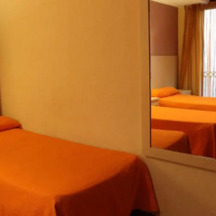 Отель Hostal Fina Испания, Барселона - отзывы, цены и фото номеров - забронировать отель Hostal Fina онлайн детские мероприятия