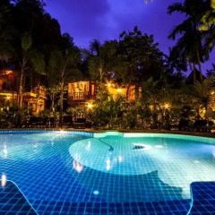 Отель Phu Pha Aonang Resort & Spa бассейн