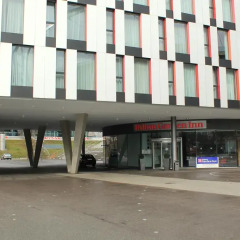 Отель Hilton Garden Inn Stuttgart Neckar Park парковка