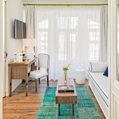 Отель H10 Duque de Loulé 4* Люкс с различными типами кроватей фото 2