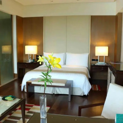 Отель The Oberoi Gurgaon 5* Номер Делюкс с различными типами кроватей фото 3