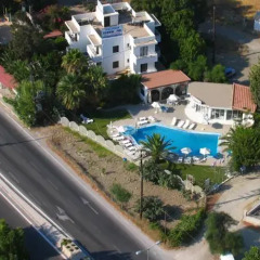 Отель Dolphin Apartments Греция, Родос - отзывы, цены и фото номеров - забронировать отель Dolphin Apartments онлайн балкон