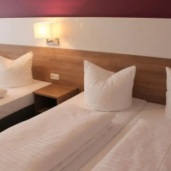 Hotel S16 комната для гостей фото 5