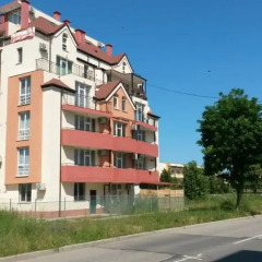 Отель Salt Lake Studios Поморие парковка