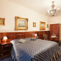 Отель U Zlateho Stromu 4* Студия фото 2