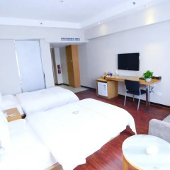 Отель Insail Hotels Railway Station Guangzhou 3* Стандартный номер с различными типами кроватей фото 2