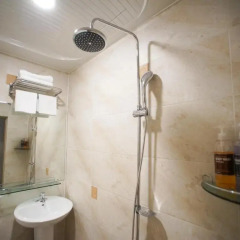 Отель D.H Sinchon Guesthouse 2* Стандартный номер с различными типами кроватей фото 13