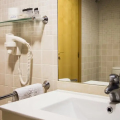 Отель Apartamentos Plaza Picasso Апартаменты с различными типами кроватей фото 8