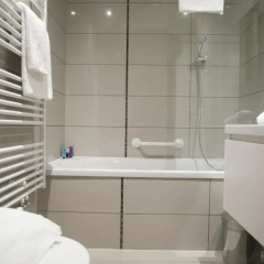 Отель Antwerp Inn 3* Номер Делюкс с различными типами кроватей фото 9