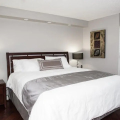 Отель Obasa Suites Saskatoon комната для гостей фото 2