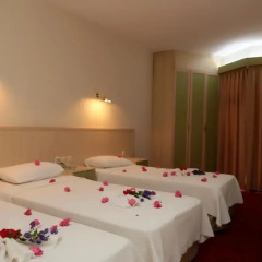 Rıdvan Hotel Чешме спа