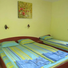 Отель Mirage Holiday Village Болгария, Сливен - отзывы, цены и фото номеров - забронировать отель Mirage Holiday Village онлайн комната для гостей фото 2
