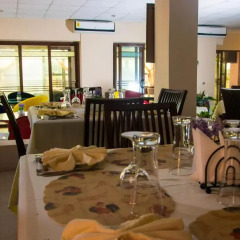 Отель Crismon Hotel Гана, Тема - отзывы, цены и фото номеров - забронировать отель Crismon Hotel онлайн питание фото 3