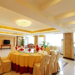 Отель Palm Beach Resort&Spa Sanya
