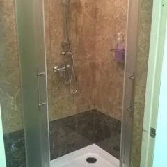 Хостел В Тапочках Номер Эконом двуспальная кровать фото 7