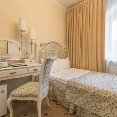 Гостиница Пушкин 4* Стандартный номер с двуспальной кроватью фото 13