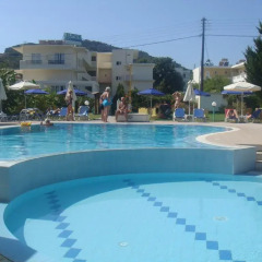 Отель Elpida Beach Studios детские мероприятия