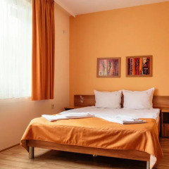 Отель Bright House 3* Улучшенные апартаменты с различными типами кроватей фото 5