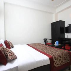 Hotel Citi Continental 3* Номер Делюкс с различными типами кроватей фото 4