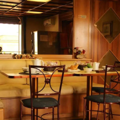 Hotel Laura интерьер отеля