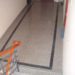 Апартаменты Apartment and Guest Rooms Limextour Поморие парковка