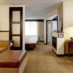 Отель Hyatt Place Columbus/Worthington Колумбус в номере