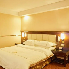 Отель Zhongshan Tianhong Hotel Китай, Чжуншань - отзывы, цены и фото номеров - забронировать отель Zhongshan Tianhong Hotel онлайн комната для гостей фото 5