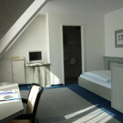 Hotel Avenue 3* Номер категории Эконом с различными типами кроватей